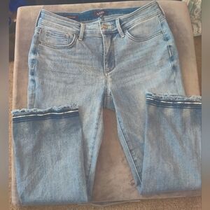 NYDJ Marilyn Straight size 6P